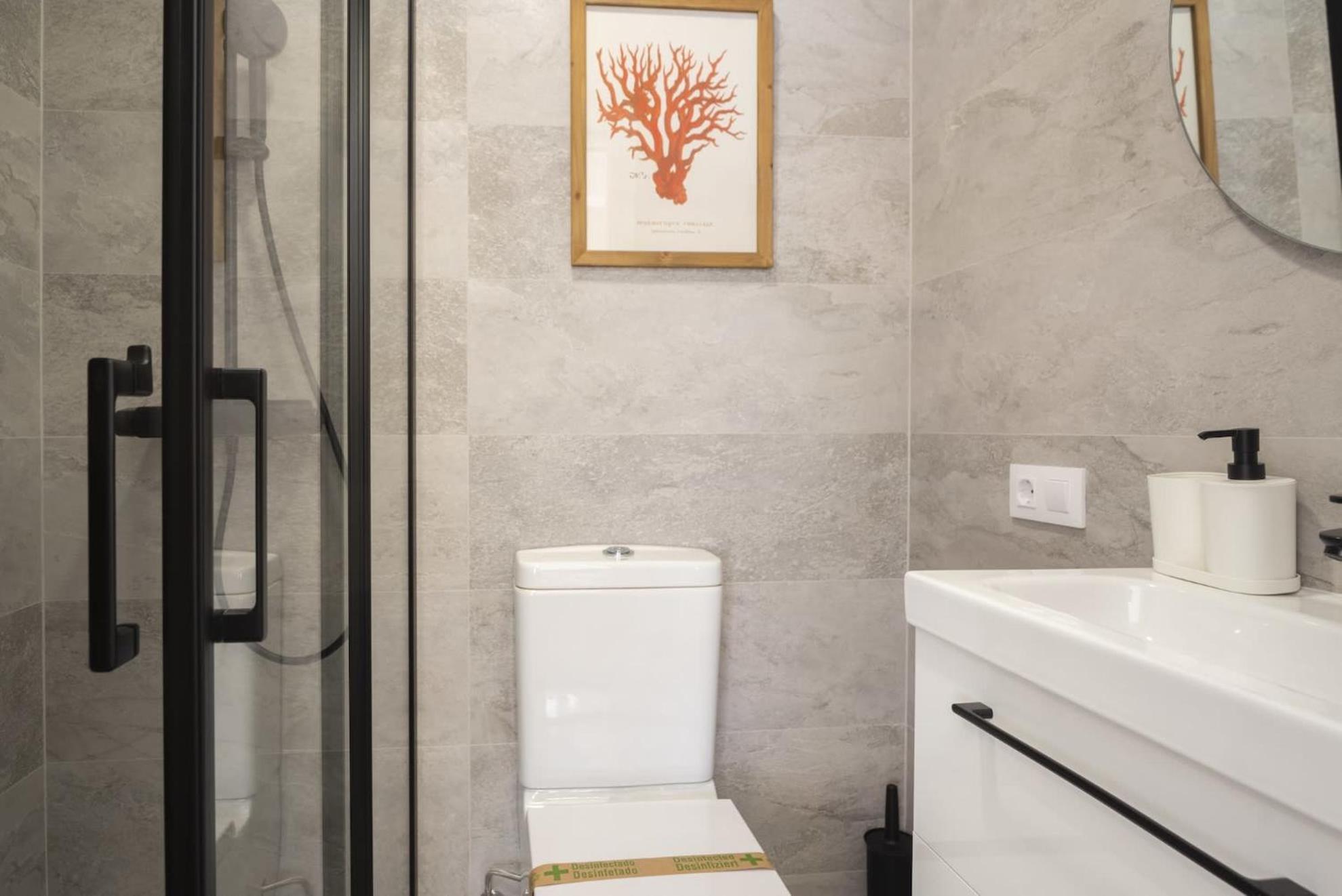 Elegante Apartamento En El Centro. Nuevo! Сантандер Экстерьер фото