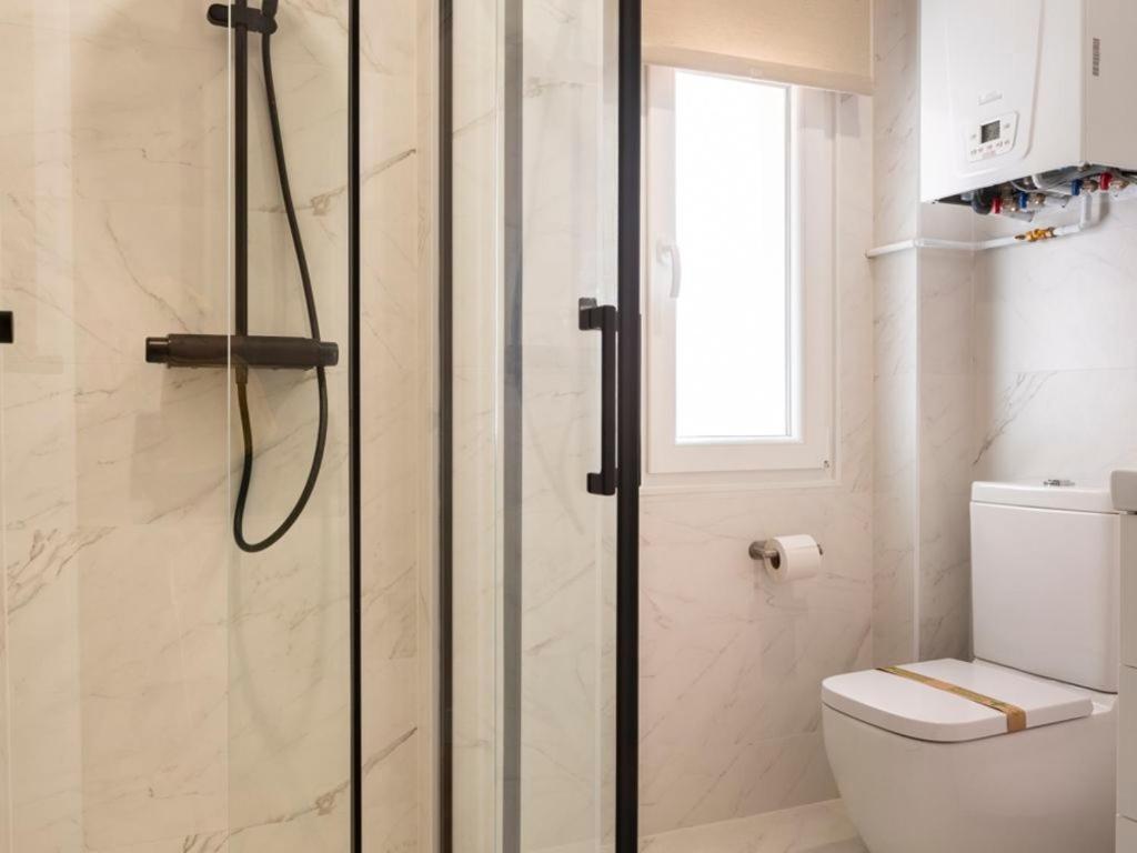 Elegante Apartamento En El Centro. Nuevo! Сантандер Экстерьер фото